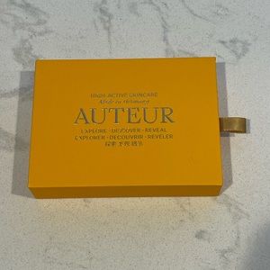 Auteur Skincare Samples